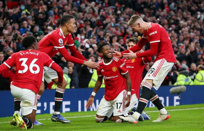 doi-net-ve-cau-lac-bo-manchester-united