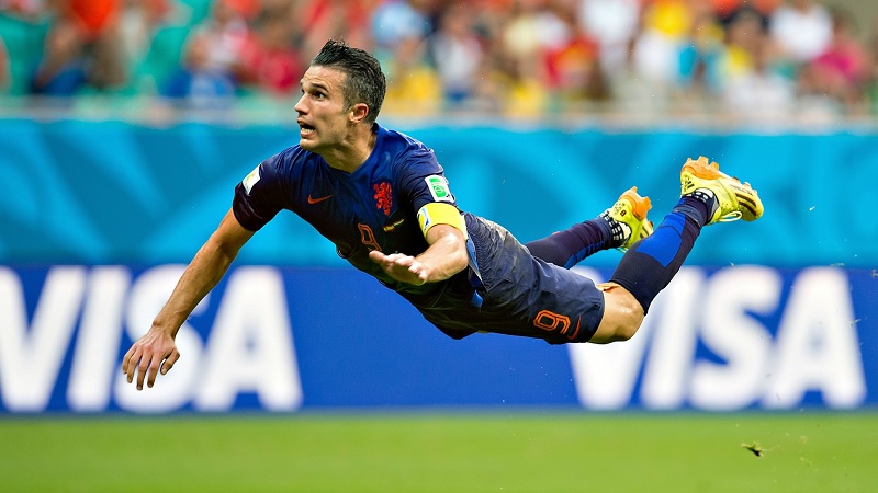 top-nhung-ban-thang-dep-nhat-moi-thoi-dai-cua-lang-bong-da-the-gioi-robin-van-persie